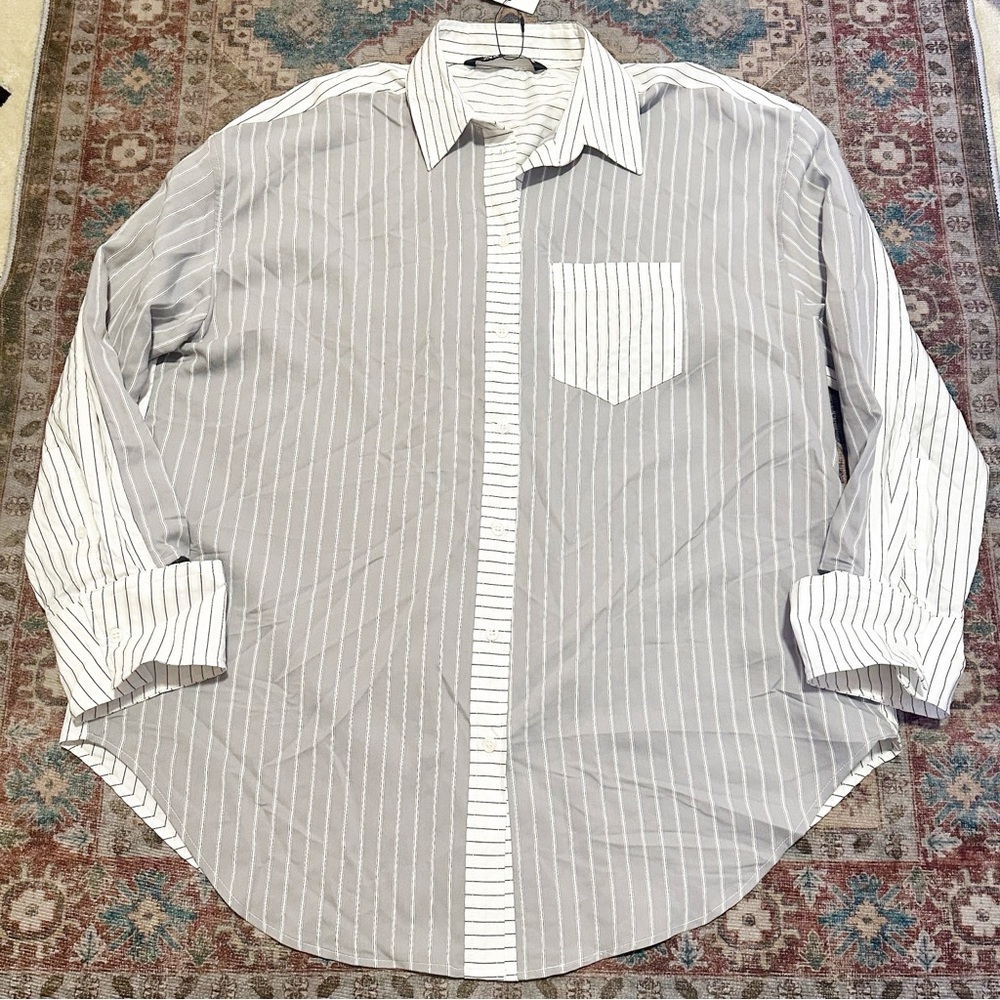 NWT Zara• Women’s oversized great & white striped  button down size medium - Picture 5 of 10